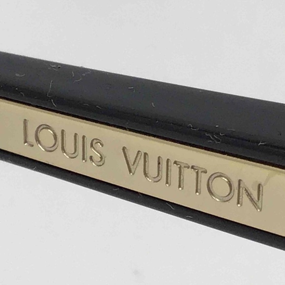 Louis Vuitton DAPHNE Polarized Sunglasses - Picture 6 of 11